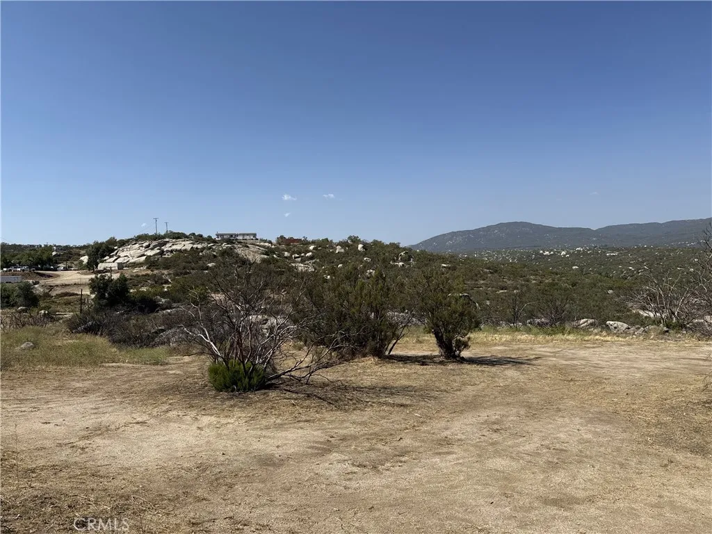 38980 Lorenzo, Hemet, California 92544 — photo 5