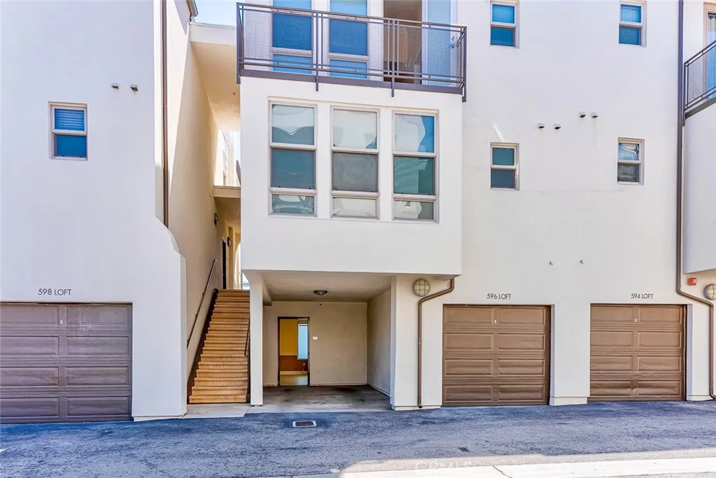 596 S Brea Boulevard, Brea, California 92821 — photo 4