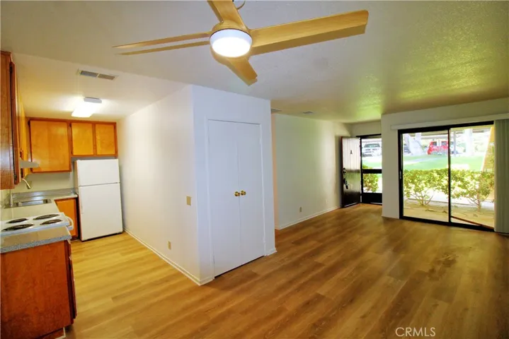 2800 E Los Felices Circle 113, Palm Springs, California 92262 — photo 4