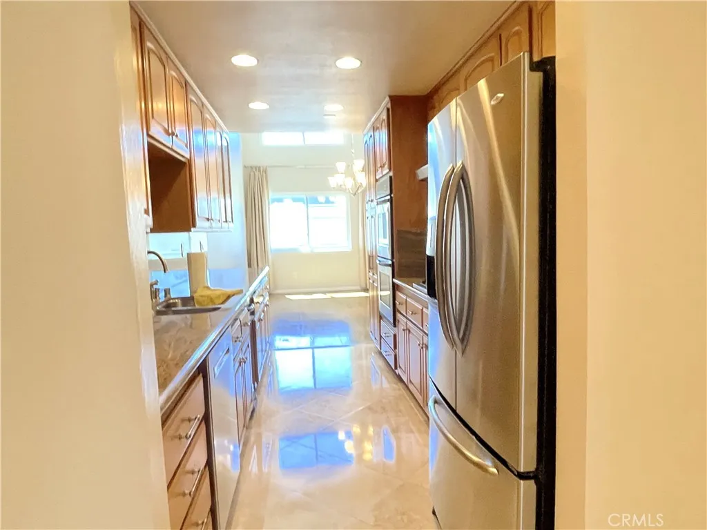 1415 Camden Avenue 405, Los Angeles, California 90025 — photo 4