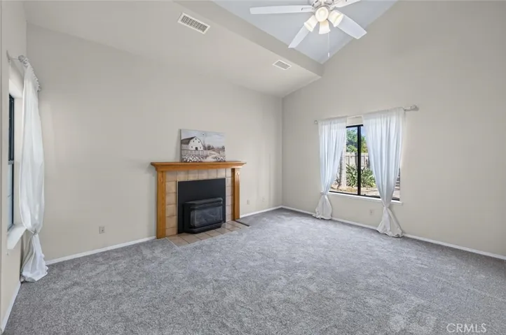 571 W Pat, Clovis, California 93612 — photo 5