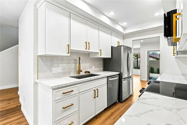 12528 Green Willow Drive, Garden Grove, California 92845 — photo 5