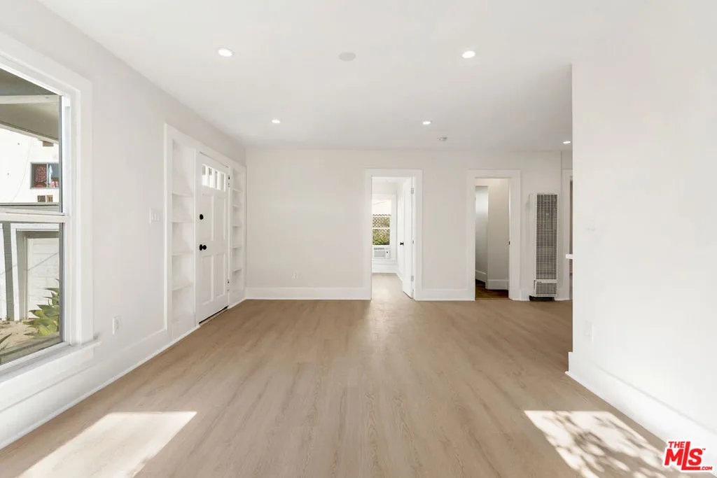 4245 Normal Avenue, Los Angeles, California 90029 — photo 4