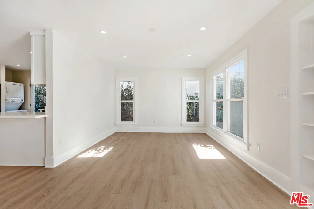 4245 Normal Avenue, Los Angeles, California 90029 — photo 5