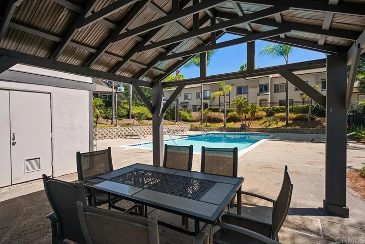 Sitting Area Poolside