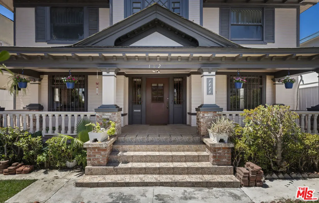 1825 S Oxford Avenue, Los Angeles, California 90006 — photo 4