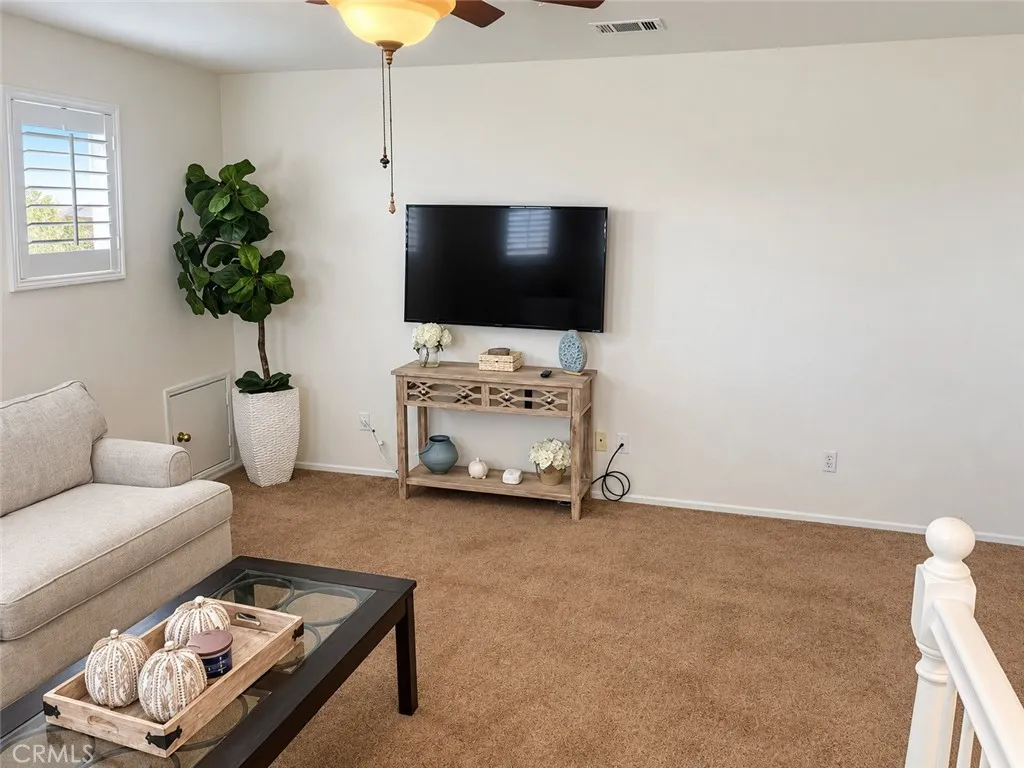 Large Loft Large Loft
