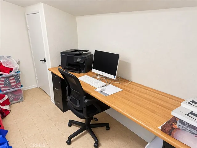 Work Space Upstarts