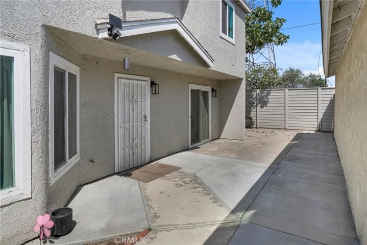237 Orleans, Long Beach, California 90805 — photo 5