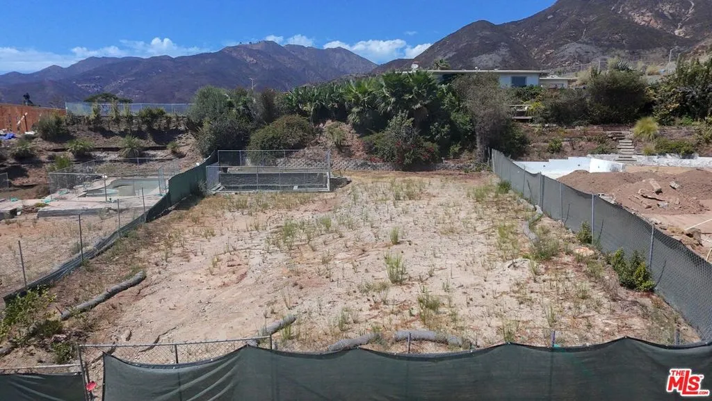 3615 Seahorn Drive, Malibu, California 90265 — photo 5