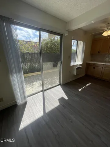2707 Montrose Avenue 3, Montrose, California 91020 — photo 5