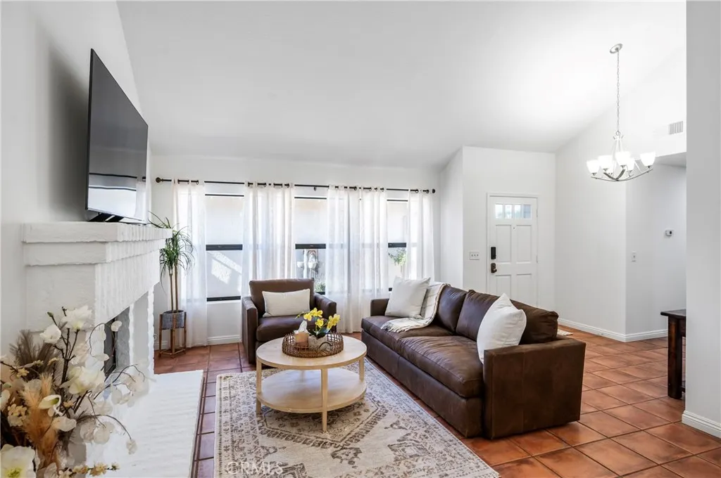 492 E Yale Loop, Irvine, California 92614 — photo 5