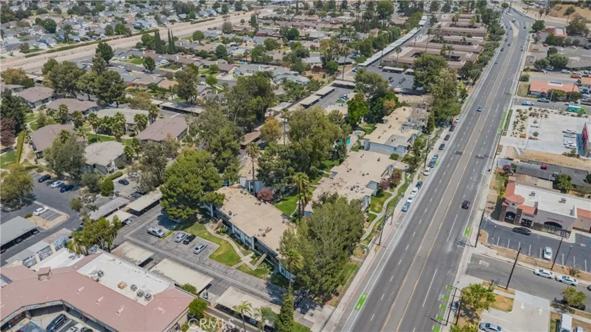 1735 E Washington Street F-26, Colton, California 92324 — photo 5