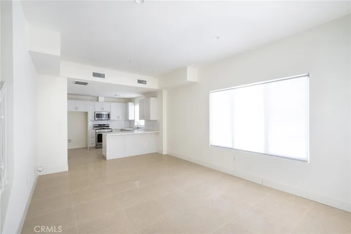 2341 Mira Vista Avenue 1, Montrose, California 91020 — photo 5