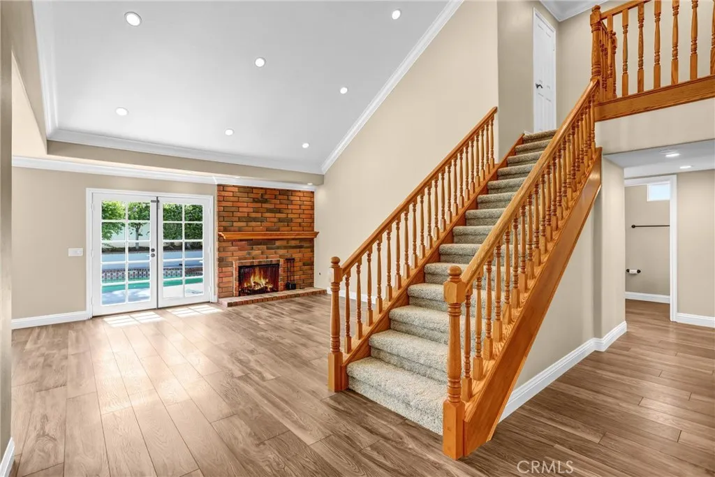 1027 Country Club, Corona, California 92878 — photo 4