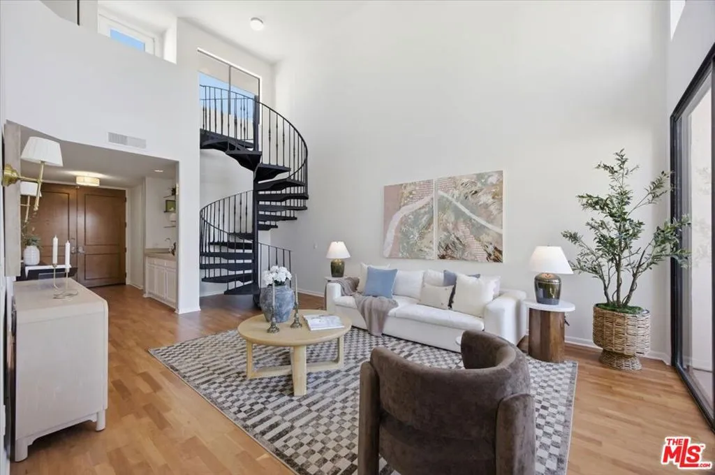 1271 Granville Avenue 402, Los Angeles, California 90025 — photo 5