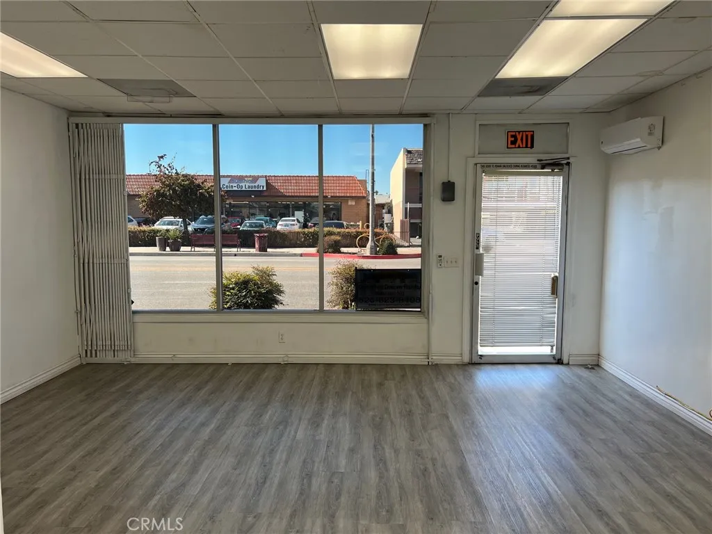 gallery-image 2