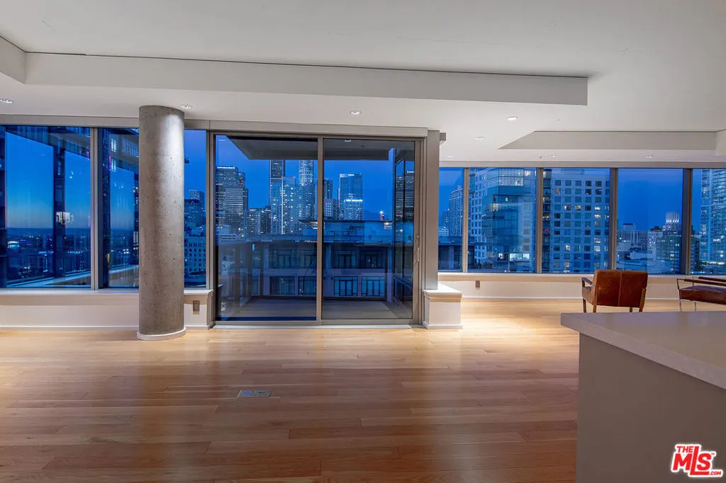 1155 S Grand Avenue 1511, Los Angeles, California 90015 — photo 4
