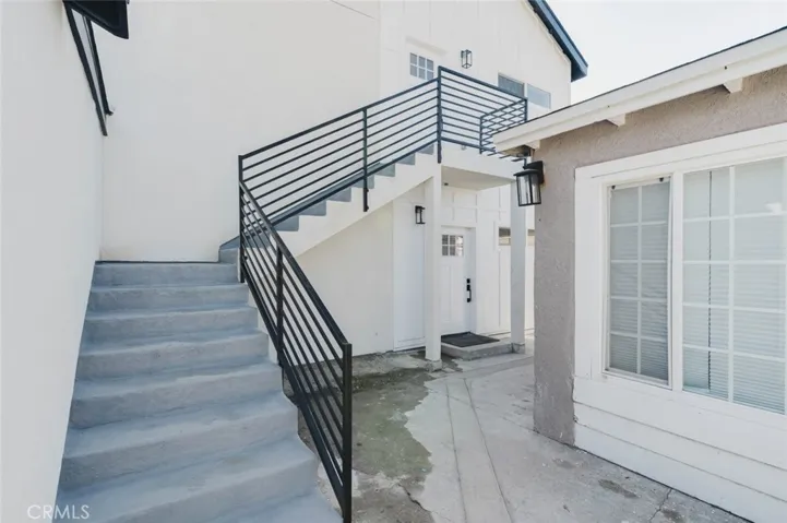 5732 Willowcrest Avenue 3, North Hollywood, California 91601 — photo 5