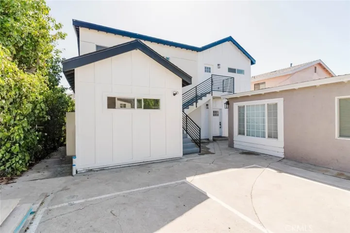 5732 Willowcrest Avenue 3, North Hollywood, California 91601 — photo 4
