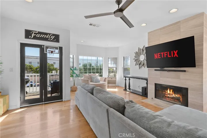 2911 S Pacific, San Pedro, California 90731 — photo 4