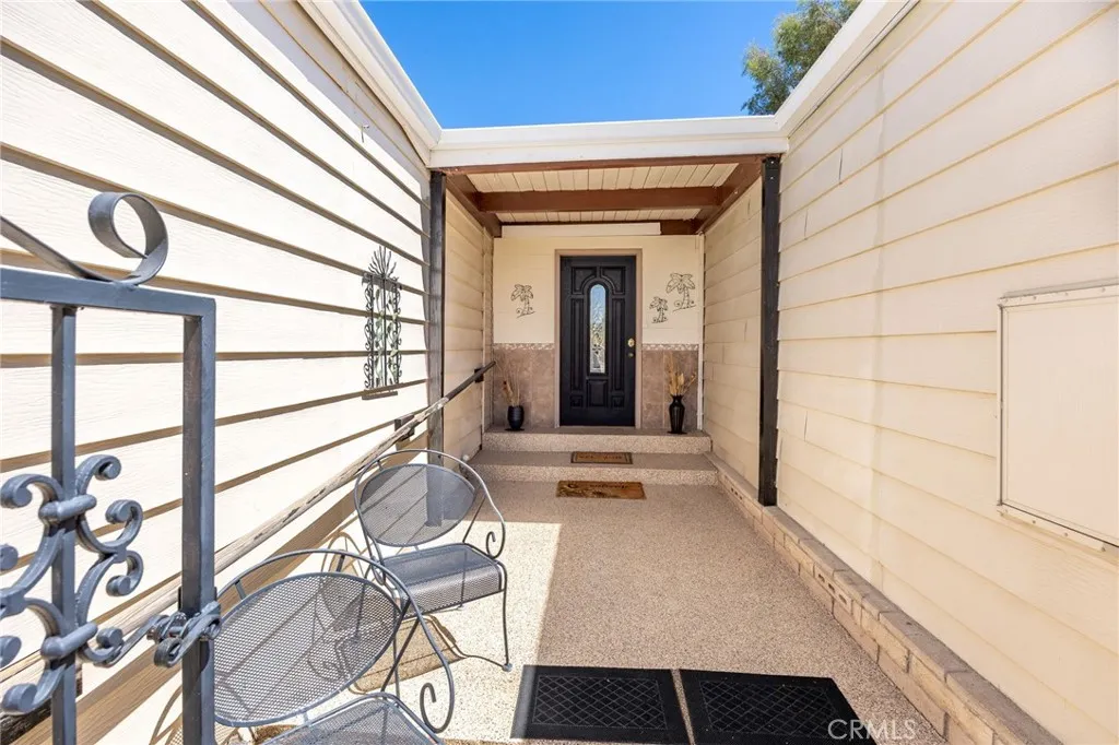 1280 Brentwood, Hemet, California 92545 — photo 5