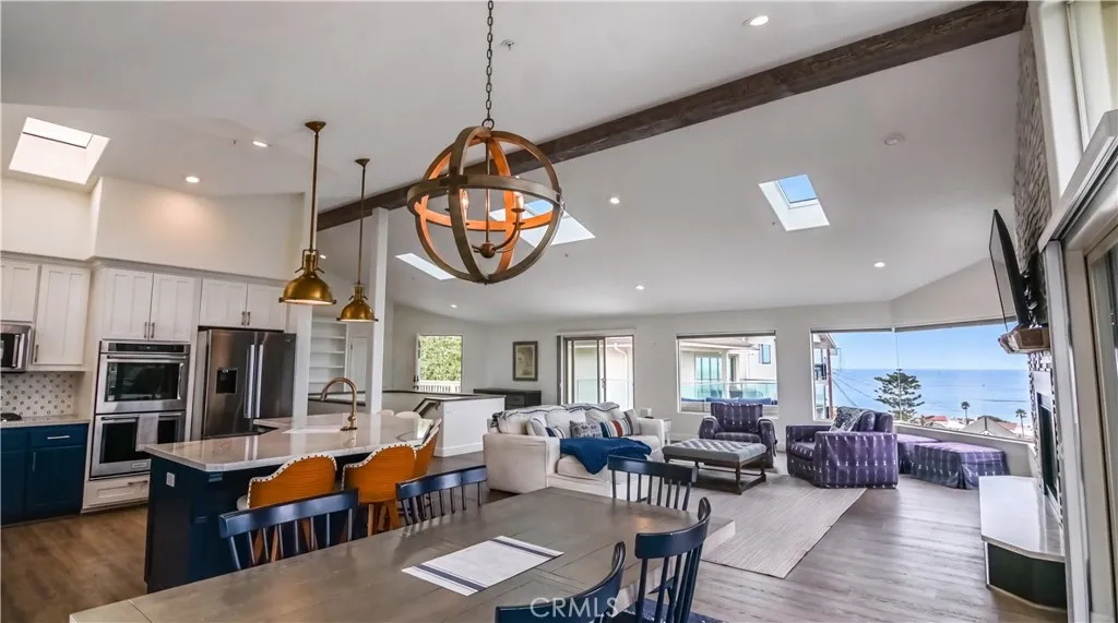 Dining room, kitchen, living room Dining room, kitchen, living room