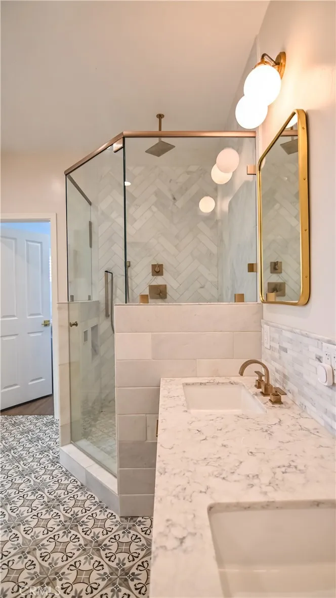 Master suite bathroom shower Master suite bathroom shower