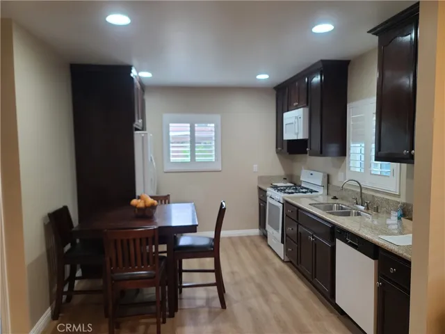 8864 Earhart Avenue, Los Angeles, California 90045 — photo 5