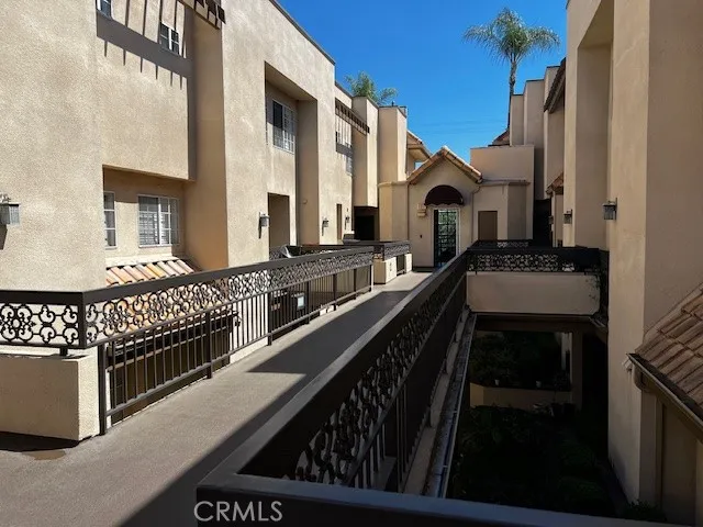537 N Adams, Glendale, California 91206 — photo 5