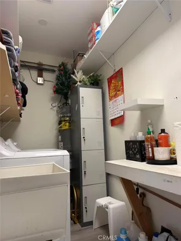 washer & Dryer