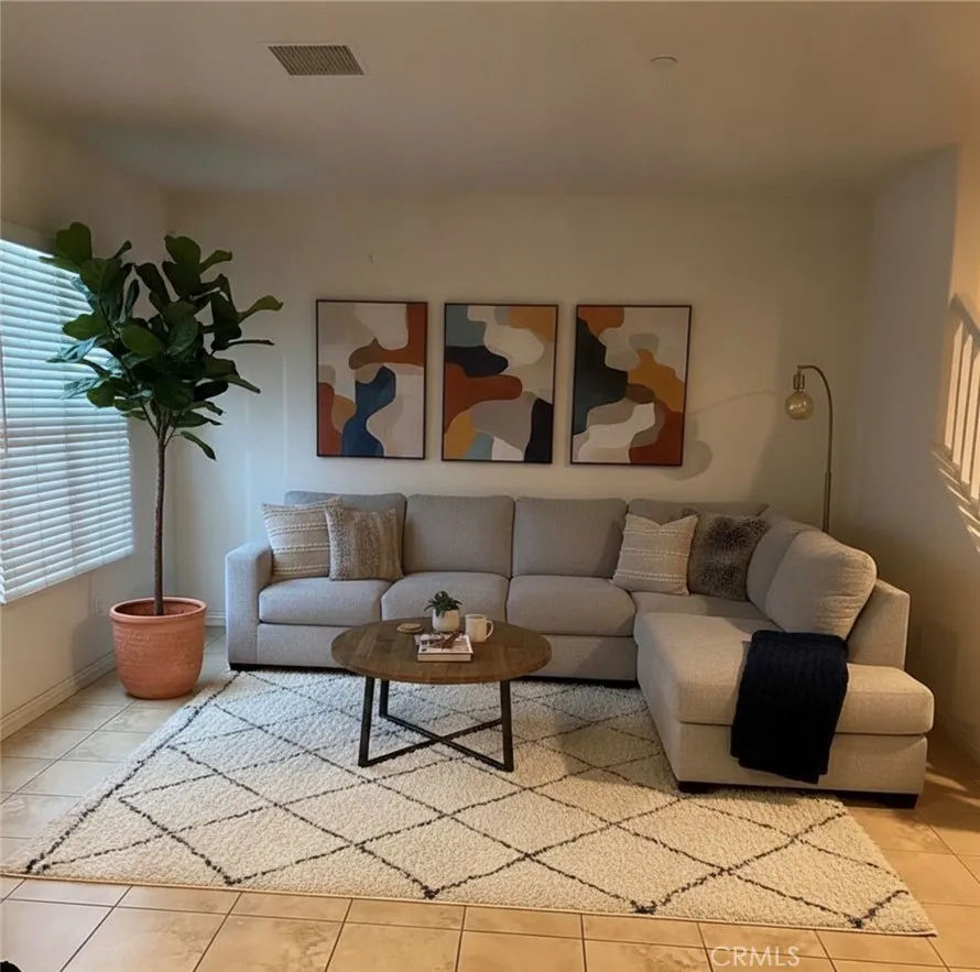 Virtual living room