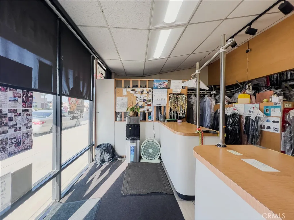 gallery-image 4