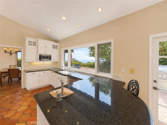 Ocean view cooking