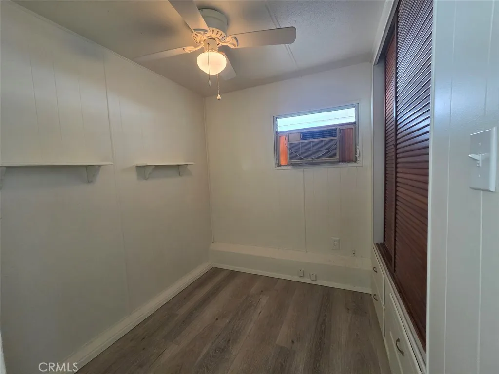 Bedroom #1 without virtual staging. Bedroom #1 without virtual staging.