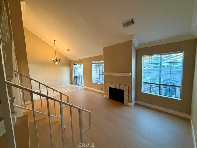1371 S Park Avenue C, Pomona, California 91766 — photo 4