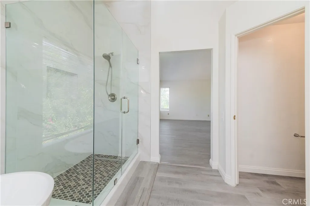 Master Bathroom Master Bathroom