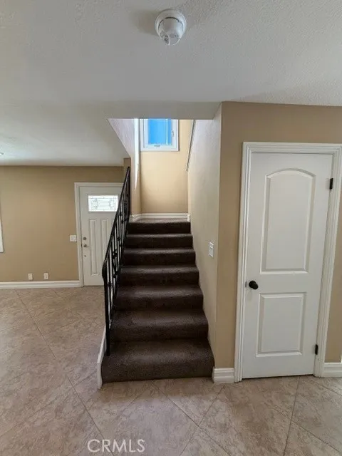 6 Willow Tree Lane, Irvine, California 92612 — photo 4