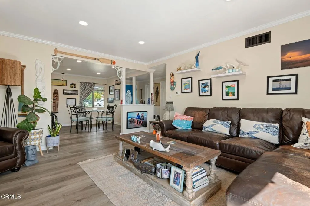 2240 Crestmont Drive, Ventura, California 93003 — photo 5