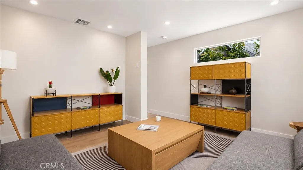 3038 Casitas Avenue, Los Angeles, California 90039 — photo 5