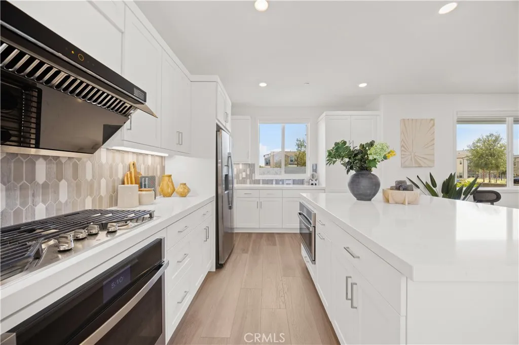 201 Longspur, Irvine, California 92618 — photo 4