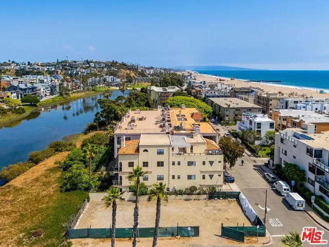 6202 Pacific Avenue, Playa Del Rey, California 90293 — photo 4