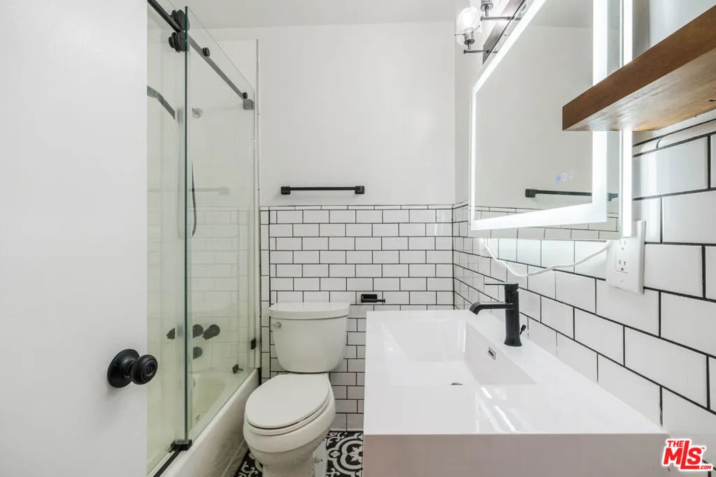 6514 Coldwater Canyon Avenue, Los Angeles, California 91606 — photo 5