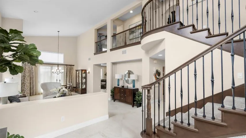 5437 Caminito Bayo, La Jolla, California 92037 — photo 5