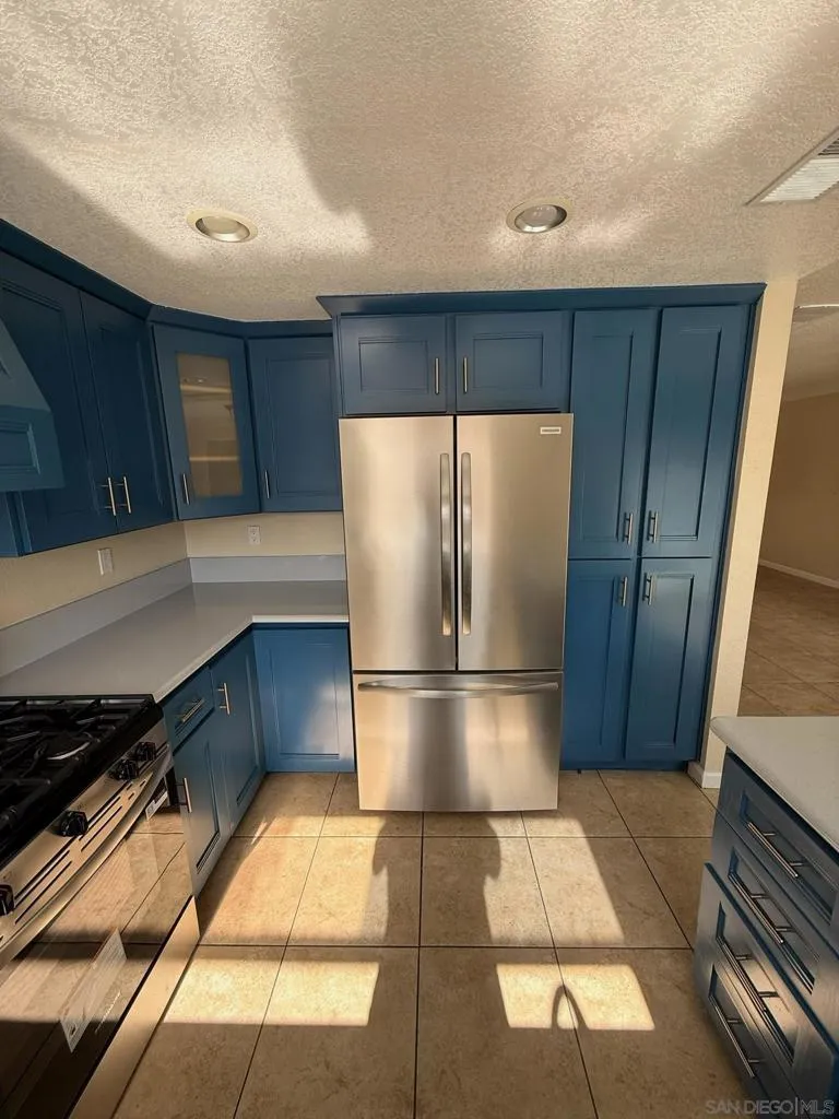 1536 Smythe, San Diego, California 92173 — photo 4