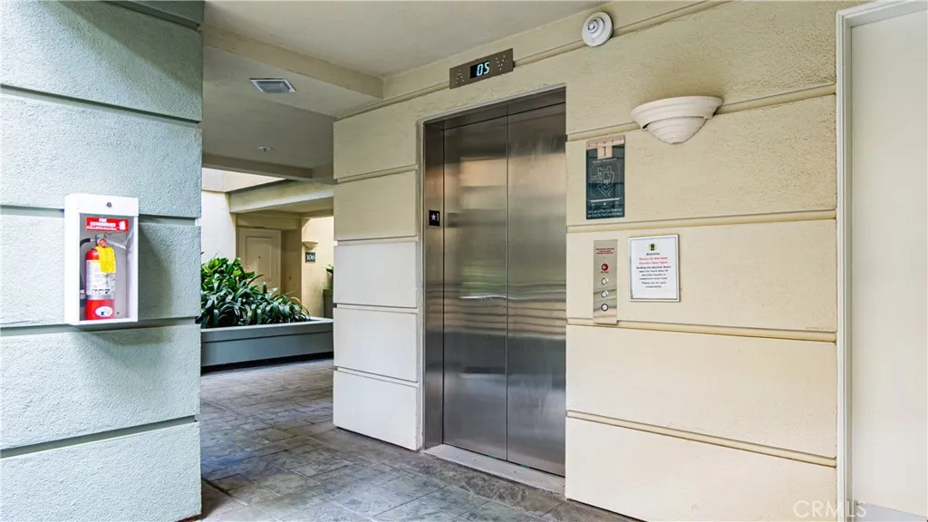 Elevator