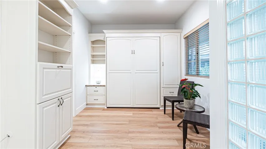 Den without the murphy bed