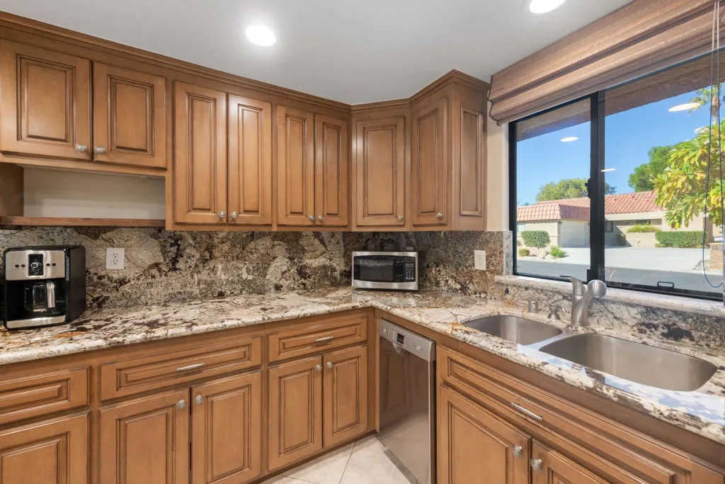 40632 La Costa Circle E, Palm Desert, California 92211 — photo 5