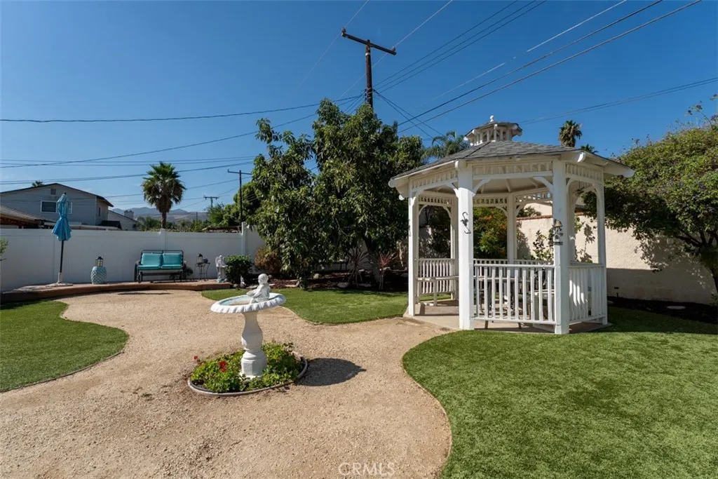 Low maintenance, artificial turf throughout backyard… Low maintenance, artificial turf throughout backyard…