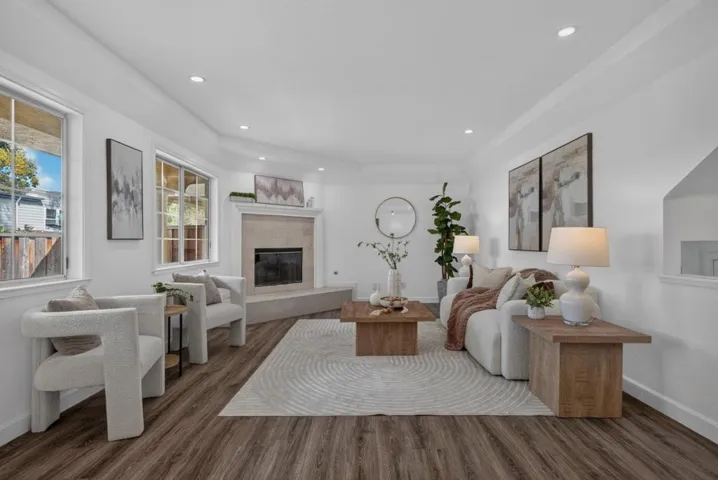 18 Tyrella Court, Mountain View, California 94043 — photo 4